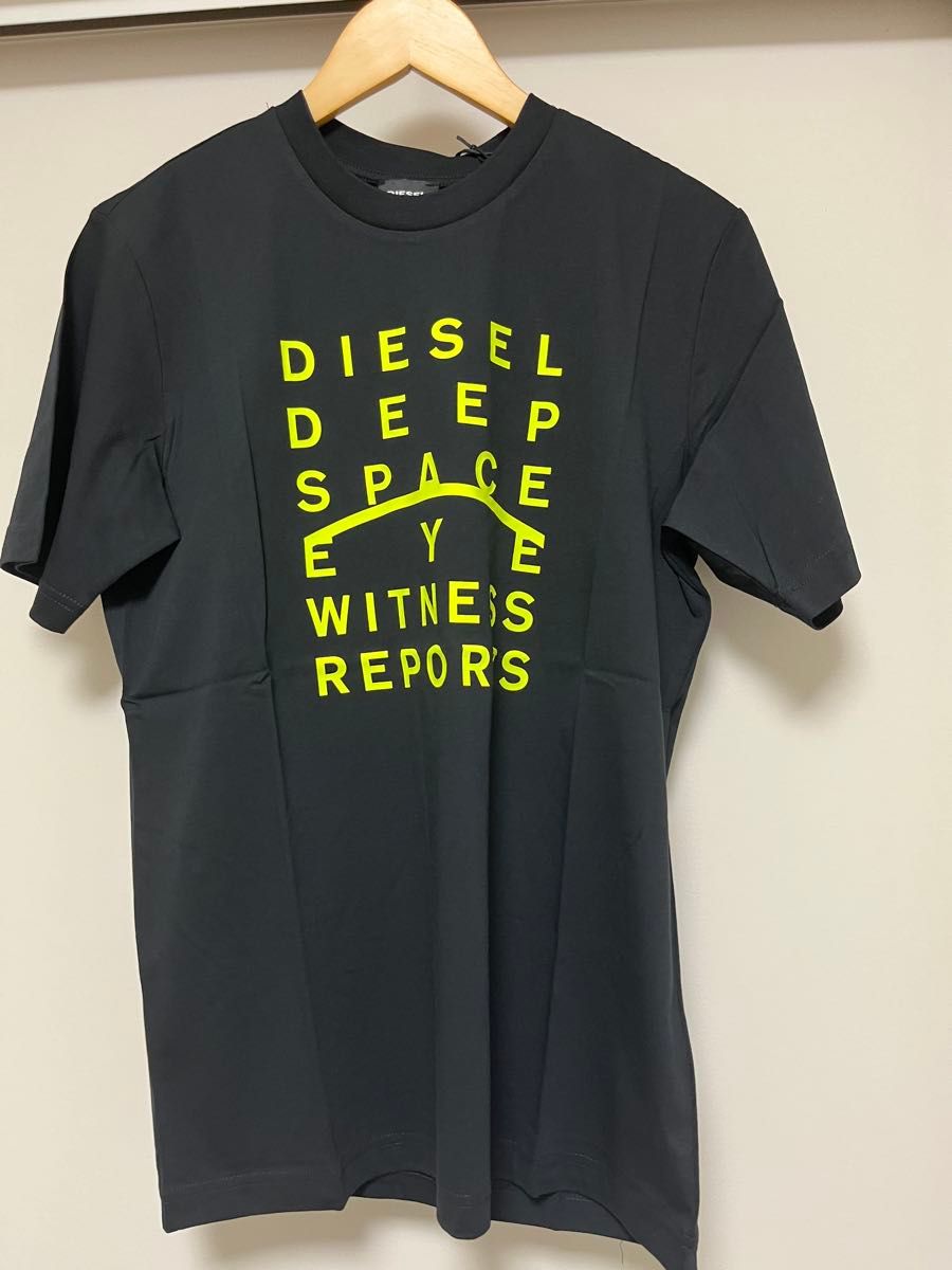 DIESEL ブラック 半袖Tシャツ 未使用品 DIESEL ディーゼル 半袖Tシャツ グラフィック ブラック