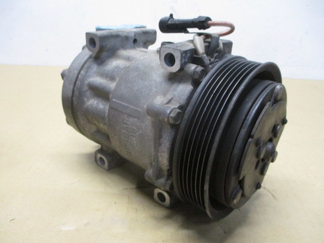  Alpha Romeo GT 93720L 937A1 air conditioner compressor 