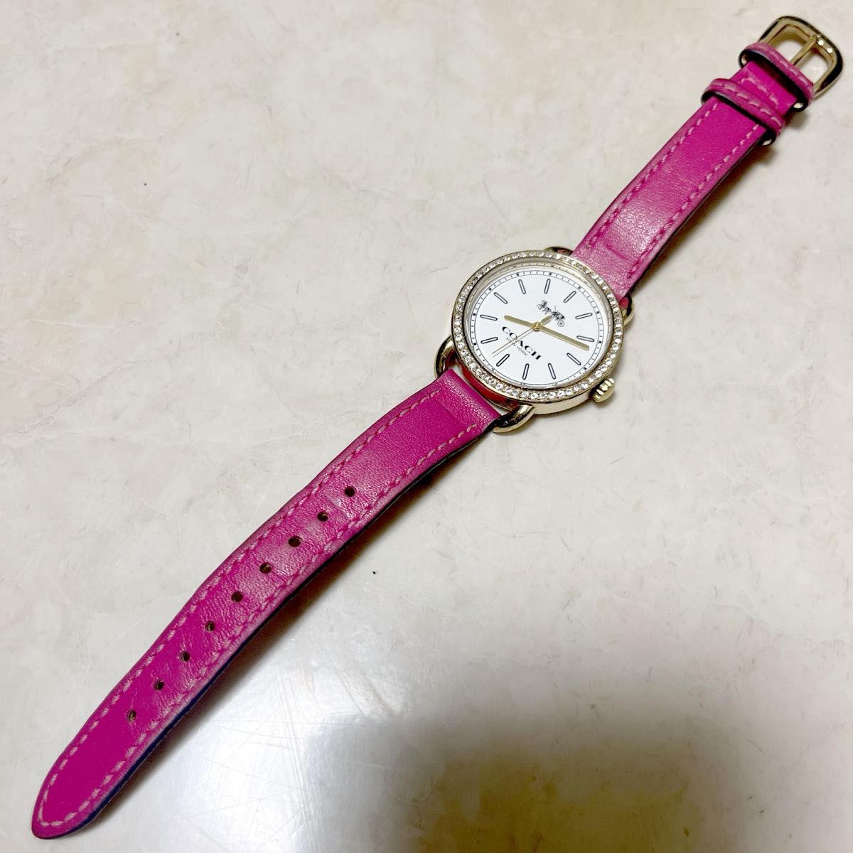 【新品電池】COACH 腕時計 コーチ ホワイト ラインストーン 新品電池】COACH 腕時計 コーチ ホワイト ラインストーン|Yahoo