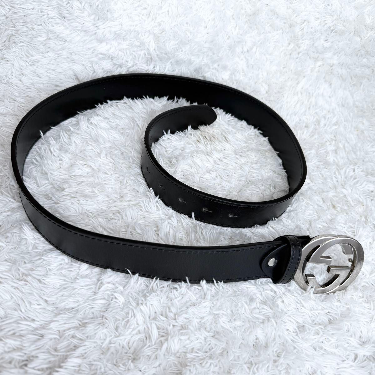 【美品】GUCCI ベルト インターロッキング GG デカロゴ シルバー 黒 美品】GUCCI ベルト インターロッキング GG デカロゴ シルバー
