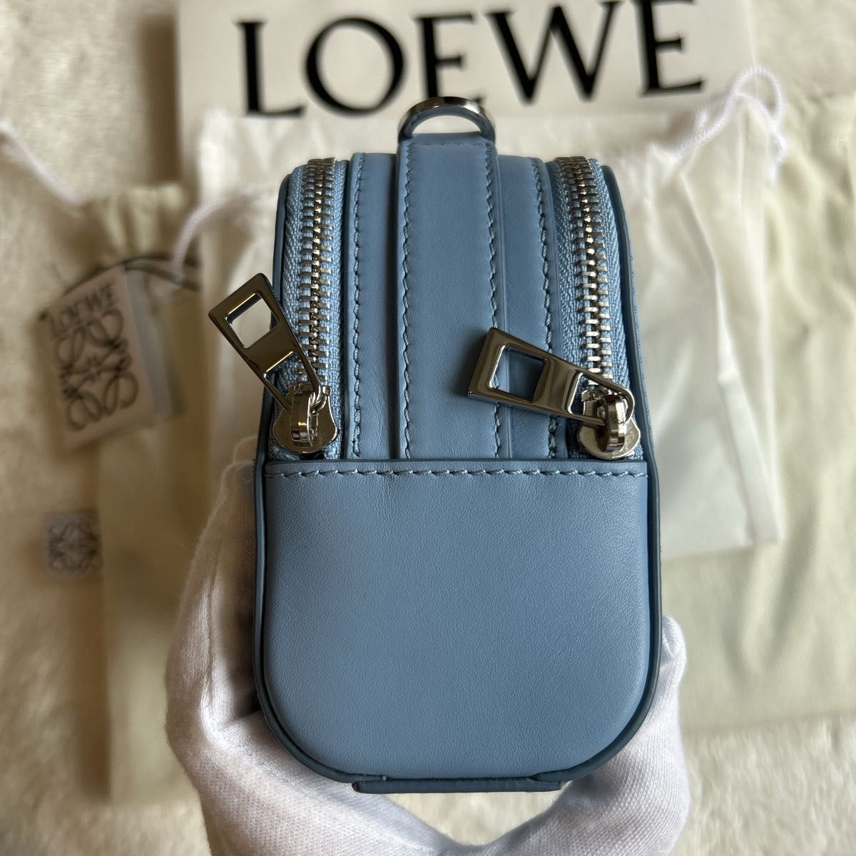 希少】ロエベ クロスボディ カメラバッグ ミニ（サテンカーフ）｜Yahoo