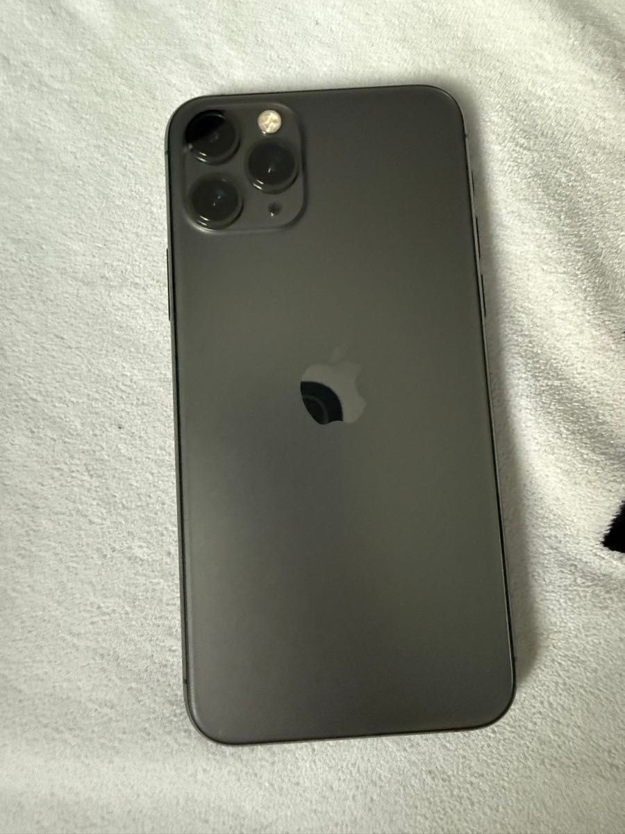 SIMフリー Apple iPhone11 Pro 256GB バッテリー69% 美品】Apple iPhone 11 Pro 256GB SIMフリー バッテリー容量100