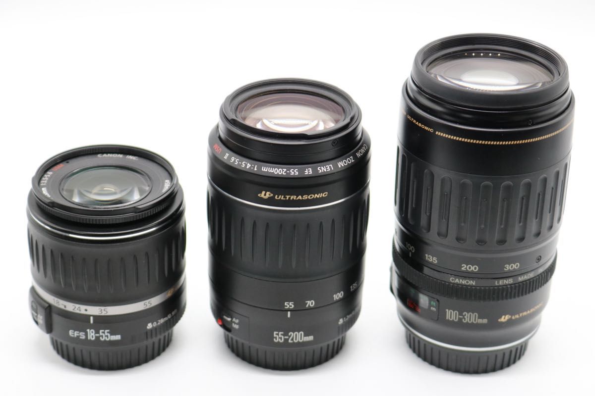 一眼レフセットCanon EOS kiss x8i 美品 【Canon EOS Kiss X8i トリプルレンズセット】 キャノン
