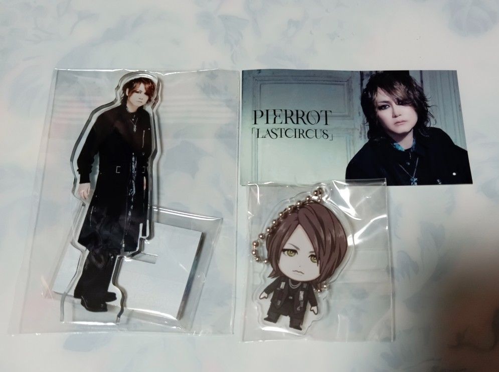 PIERROT Kアリーナ キリト & KIRITO VIP アクスタ セット PIERROT Kアリーナ キリト & KIRITO VIP アクスタ セット