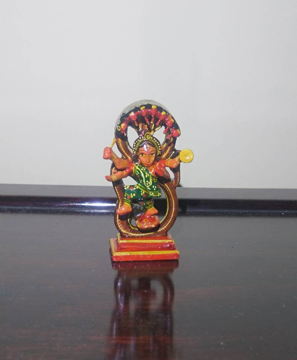 ミニチュア 置物 インド ヒンドゥー教 神様 仏像 アジアン 雑貨 エスニック 木彫り ハンドメイド 海外 土産 no1 【超お買い得!】 ミニチュア 置物 インド ヒンドゥー教 神様 仏像 アジアン 雑貨 エスニック 木彫り ハンドメイド 海外 土産 no1 【超お買い得!】