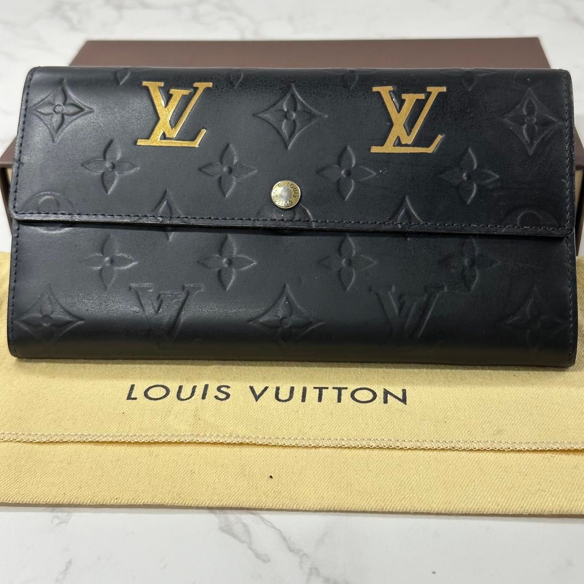 新色 LOUIS VUITTON ★国内発 長財布 ポルトフォイユ サラ 財布 新品同様 ルイヴィトン LOUIS VUITTON ヴェルニ ポルトフォイユ