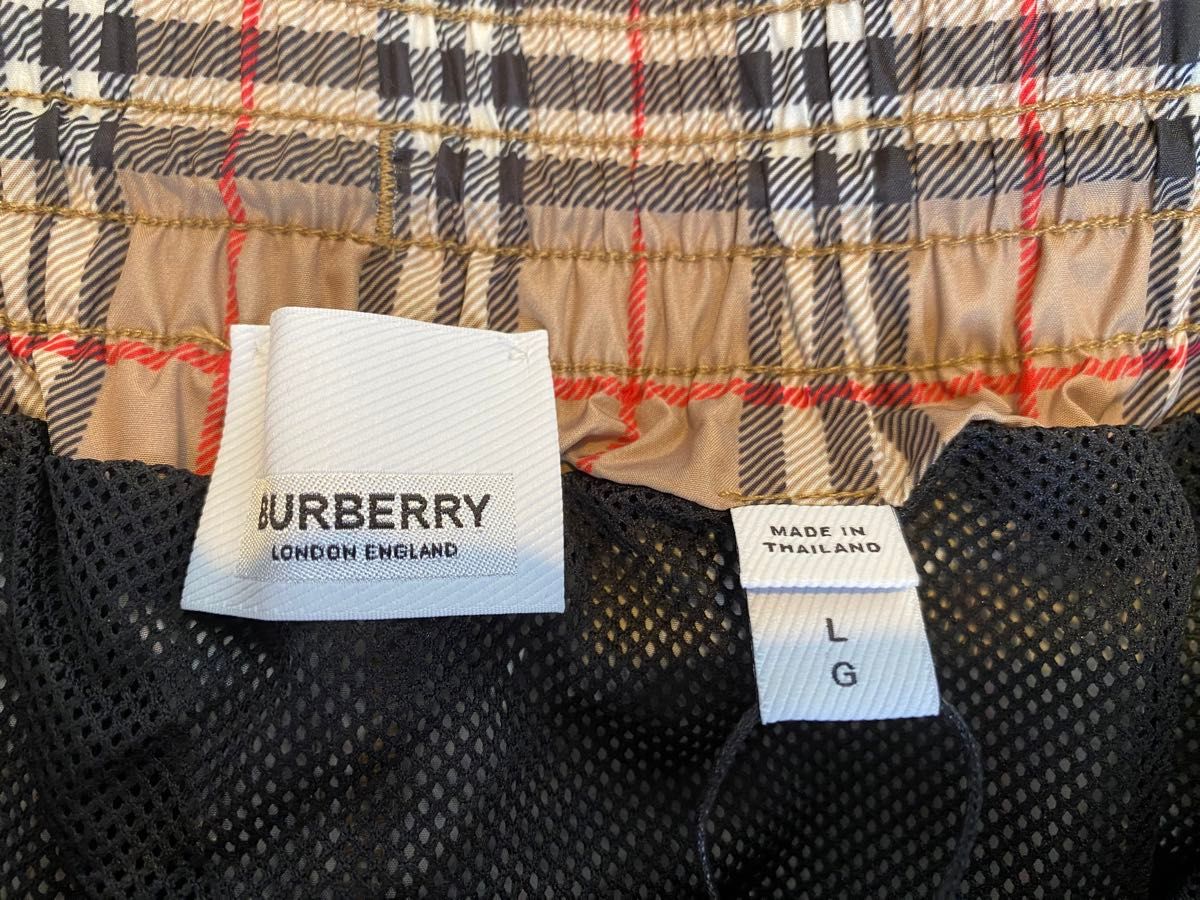 Burberrys ショートパンツ ノバチェック ロゴ刻印ボタン 新品未使用 BURBERRY LONDON ハーフパンツ L チェック柄