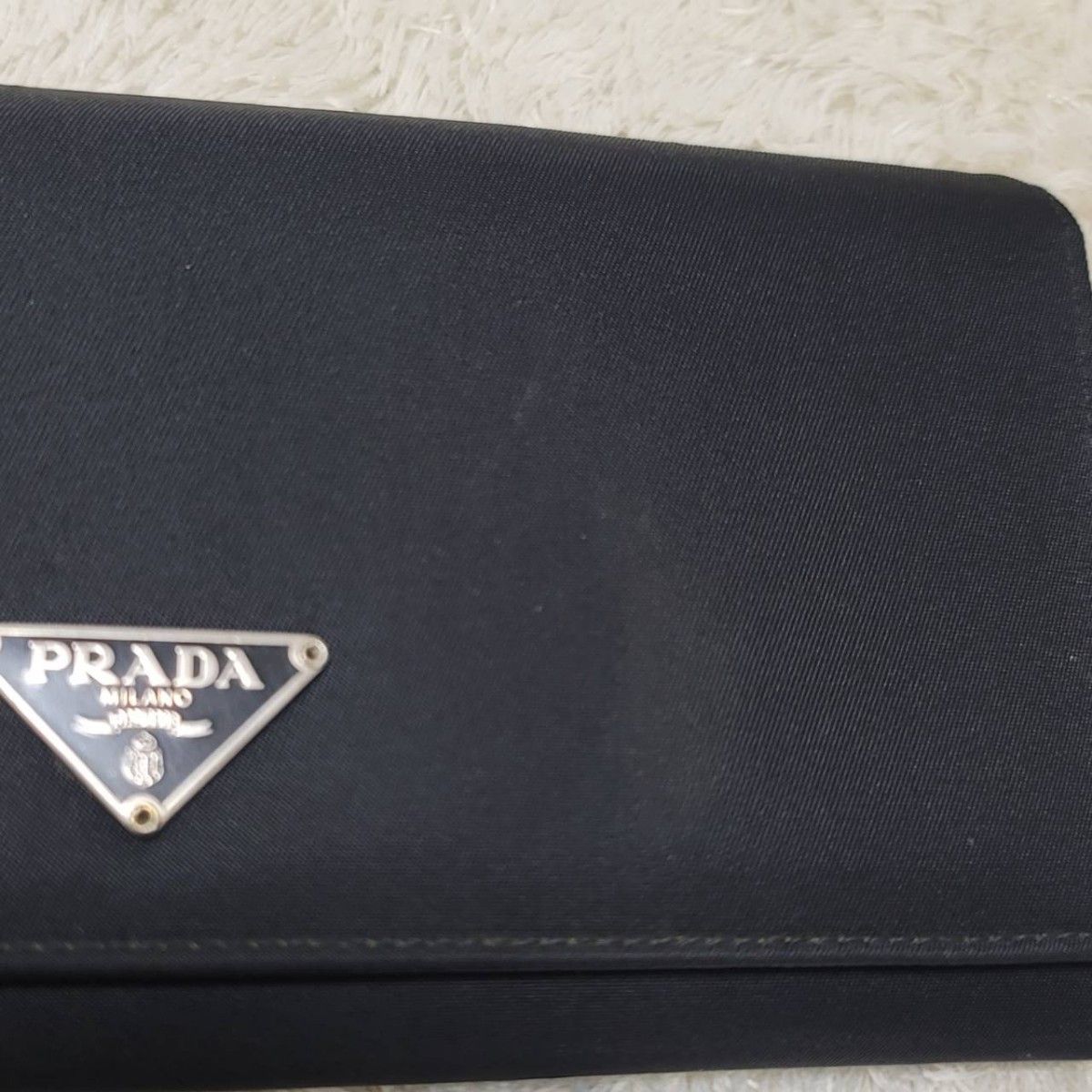 新品未使用品 箱付き PRADA プラダ 長財布 ナイロン 三角ロゴ ブラック 美品 PRADA 長財布 三角ロゴ ナイロン レザー ロゴプレート