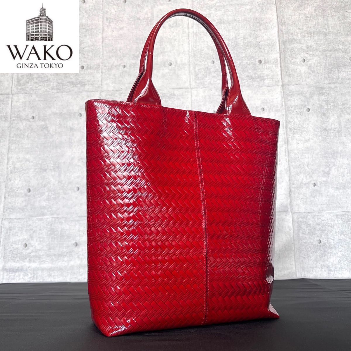 【WAKO ワコウ】ハンドバッグ 銀座和光 シボ革 レッド 赤 レザー 美品 WAKO ワコウ 銀座 和光 レッド 赤 パテントレザー ゴールド
