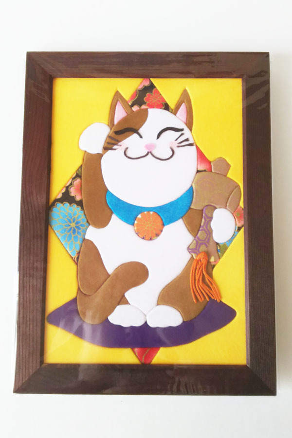 新品未使用☆きめこみパッチワーク　A　卓上額　招き猫右手　金運幸運_画像1