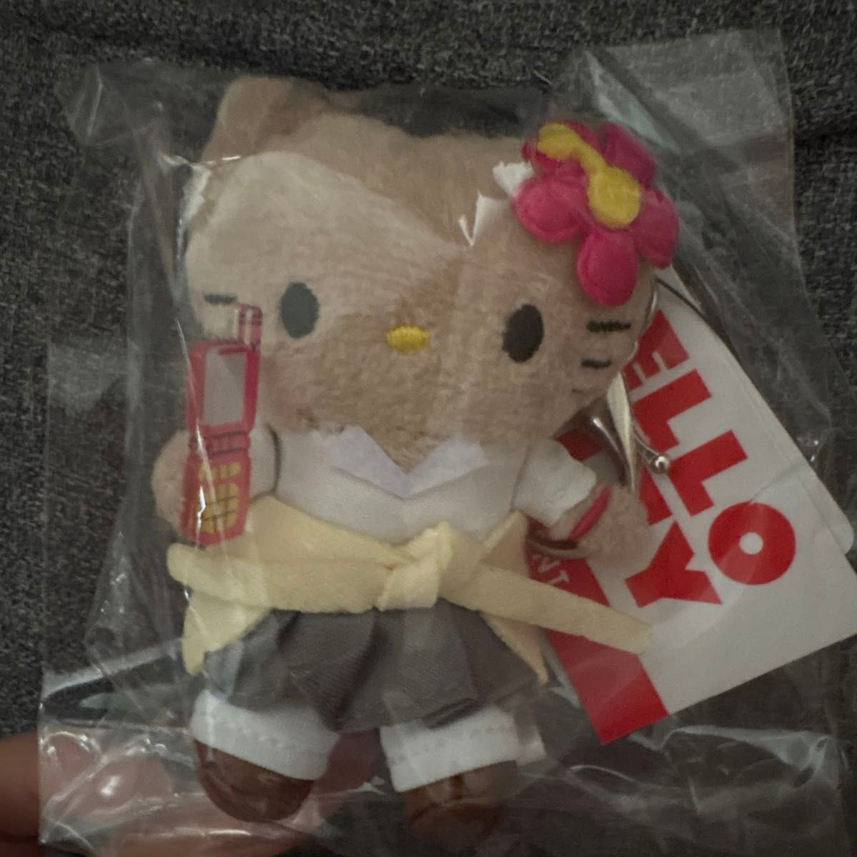 新品 me %ローリーズファーム 日焼けキティ ぬいぐるみキーホルダー ドレス me% ローリーズファーム 日焼けキティ ぬいぐるみキーホルダー