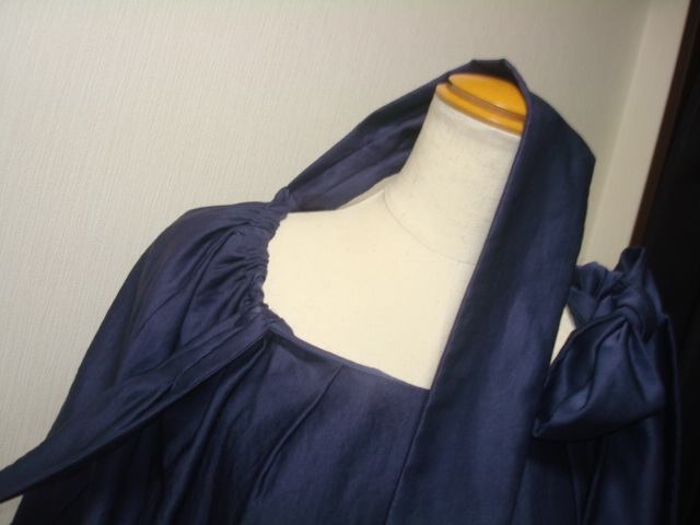 ● 美品 bosso アーバンリサーチ 日本製 両肩ゴム&リボン付き ゆったり 大きいサイズも 半袖 ワンピース 紺 ネイビー フリーサイズ M L_画像7