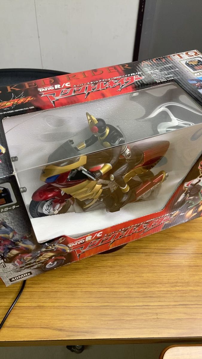 TAIYO R/C 仮面ライダーアギト マシントルネイダー スーパースタントアクション ラジコン 未開封 BANDAI 2001