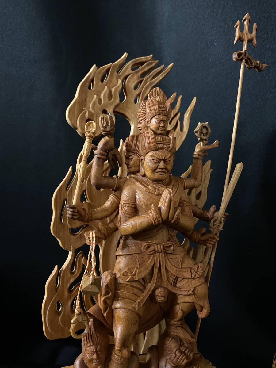新作 総ケヤキ材 仏教工芸品 木彫仏像 最高級品 仏師手仕上げ品 大元帥