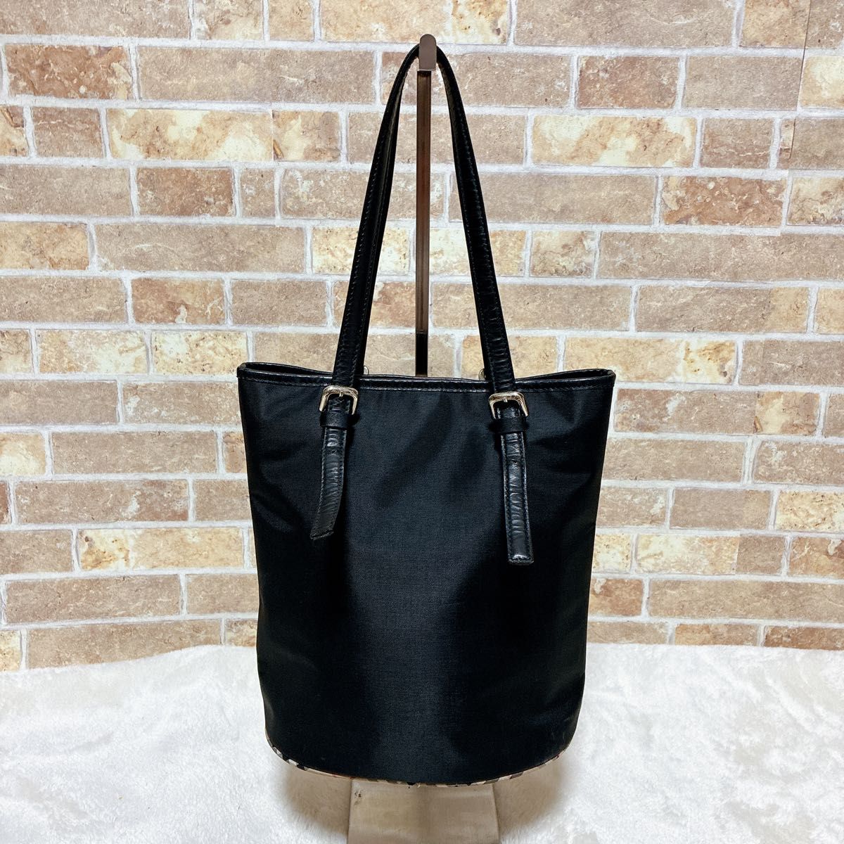 大容量 バーバリーブラックレーベル ノバチェック トートバッグ バケツ レザー BURBERRY BLUE LABEL トートバッグ ナイロン×レザー ブラック