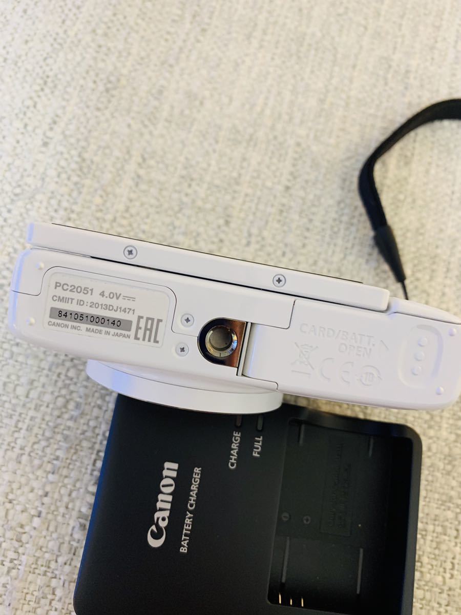 ☆超美品☆Canon デジタルカメラ Power Shot N100 光学5倍ズーム