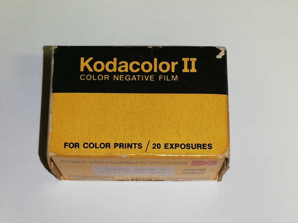 1973 Kodak コダック 期限切れ 35ミリカラーフィルム 使用期限1975年 