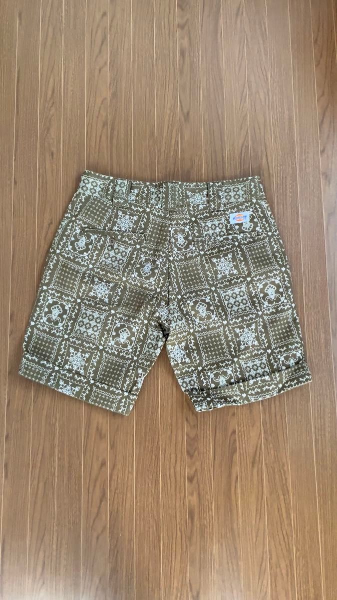 【送料無料】Dickies ディッキーズ バンダナ柄ショートパンツ メンズハーフパンツ サイズ30 短パン スケートボード