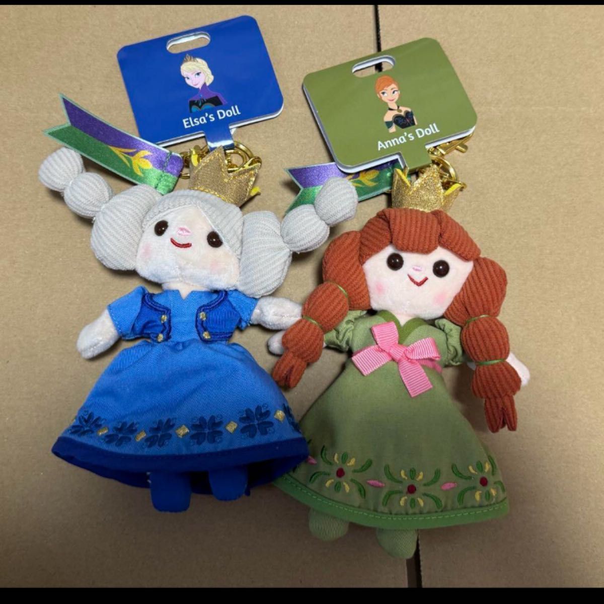 ディズニーストア アナ雪 アナと雪の女王 キーチェーン ぬいぐるみ キーホルダー ディズニーストア アナ雪 アナと雪の女王 キーチェーン