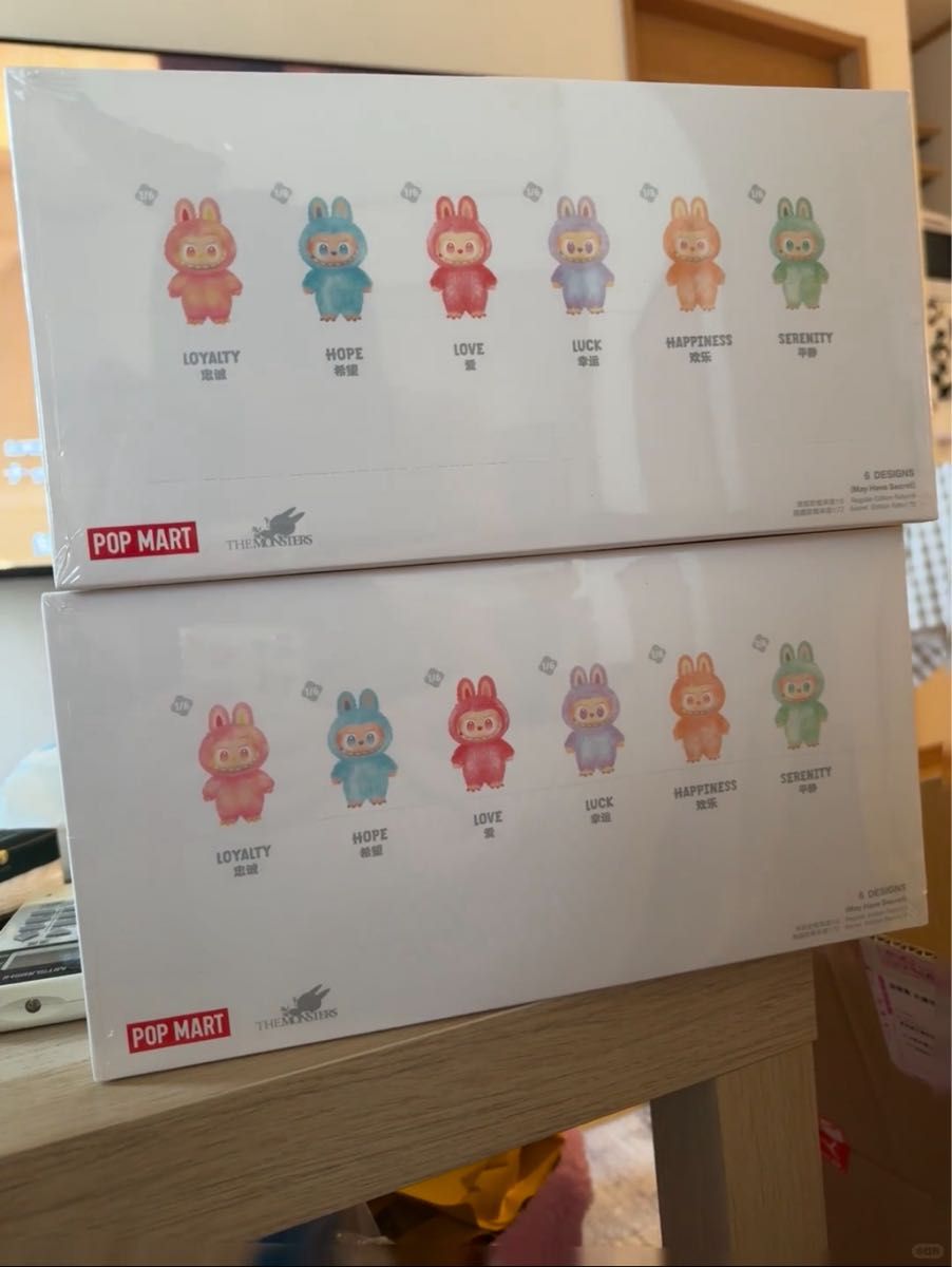 POP MART Big into Cherryy ぬいぐるみセット本体新品 LABUBU POP MART Big into Cherryyぬいぐるみ本体|Yahoo!フリマ
