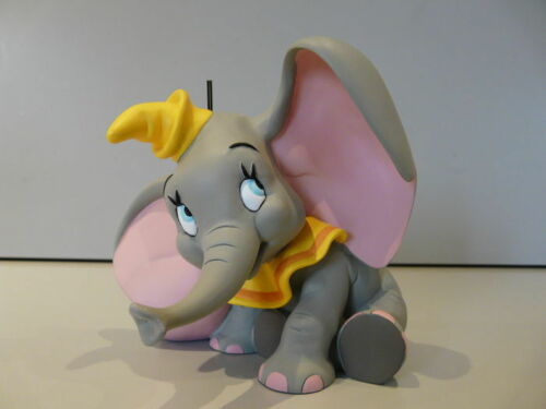 Disney　ディズニー　ミッキーマウス　ダンボ　限定　レア　入手困難 フィギュア　　人形