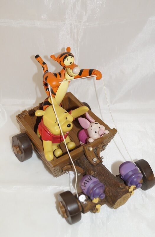 Disney　ディズニー　ミッキーマウス　くまのプーさん　ティガー　ピグレット　限定　レア　入手困難 フィギュア　　人形