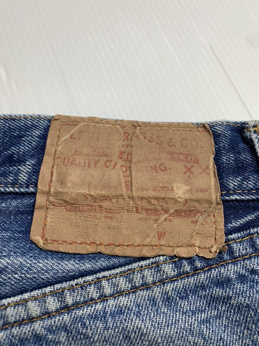 70's ヴィンテージ levi's リーバイス 501 66前期　クラッシュリペア　カットオフ　切りっぱなしステッチ止め　デニムショーツ W31約76cm_画像7