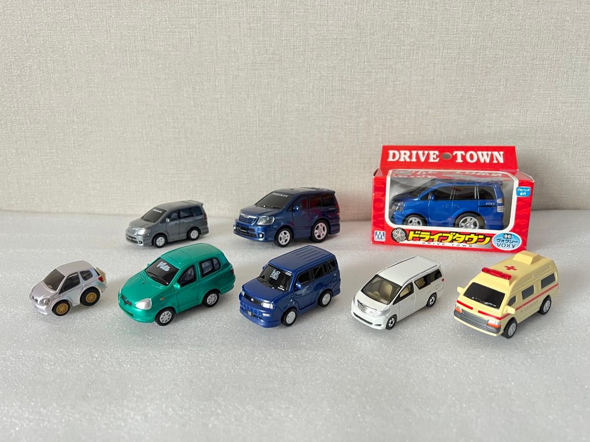 トヨタ ミニカーセット 8台 ミニカー トヨタ ミニバン等 8台まとめて トミカ チョロQ
