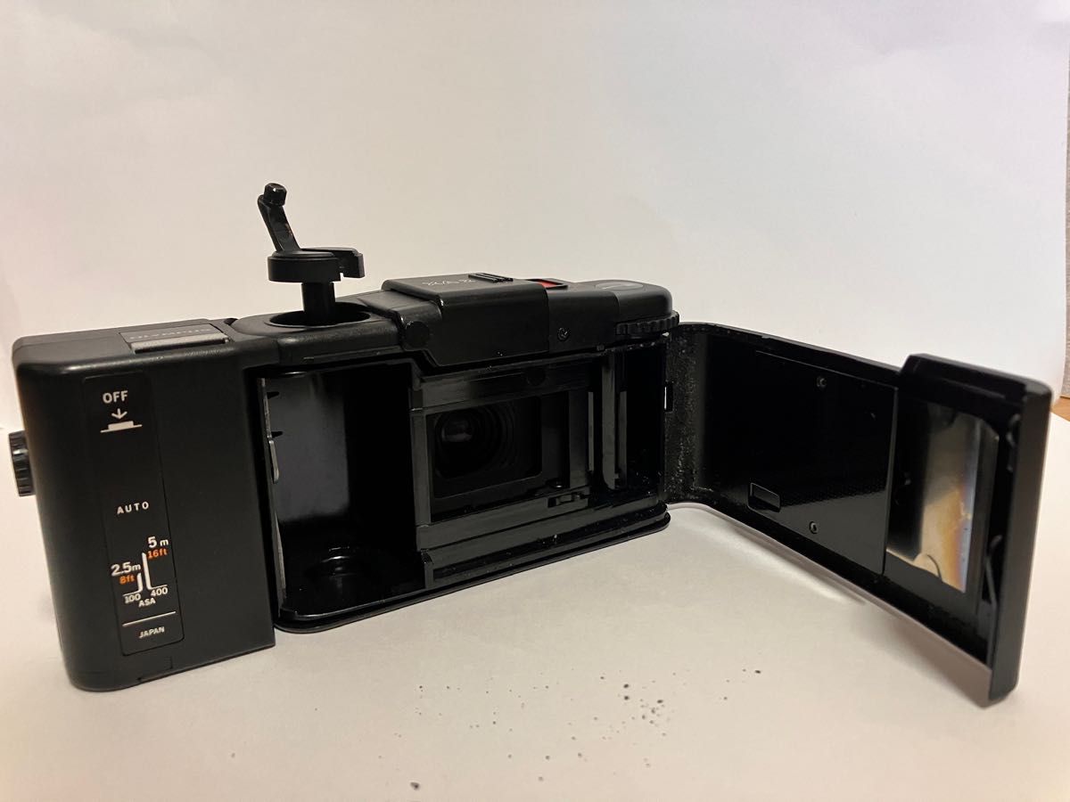 OLYMPUS コンパクトフィルムカメラ A11 ジャンク OLYMPUS XA2コンパクトフィルムカメラ A11付属 ジャンク品