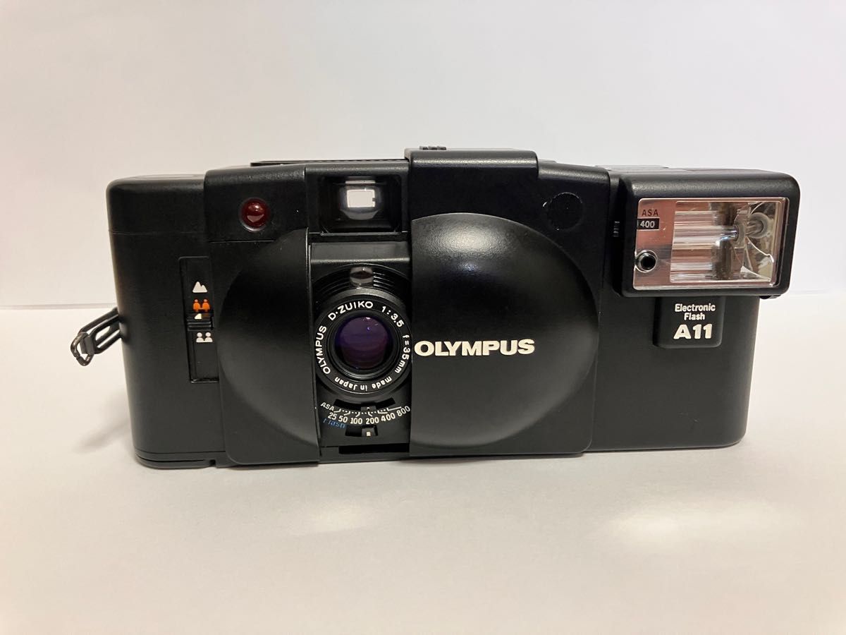OLYMPUS コンパクトフィルムカメラ A11 ジャンク OLYMPUS XA2コンパクトフィルムカメラ A11付属 ジャンク品