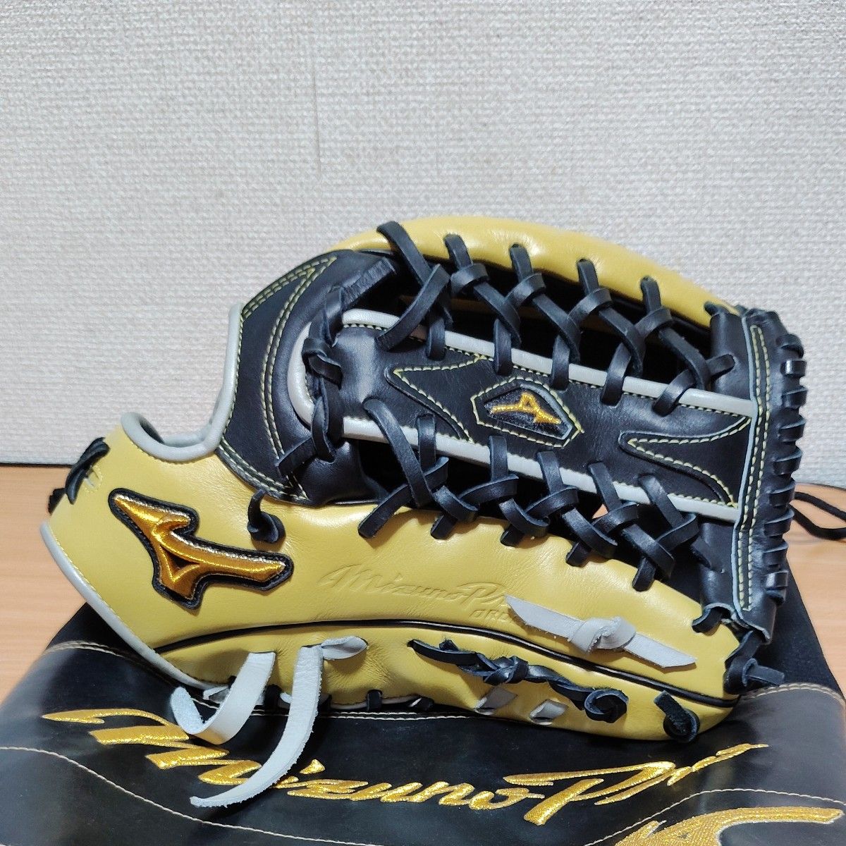 ミズノプロ HAGAJAPAN 軟式 グローブ 専用袋付 内野手 波賀ジャパン ミズノプロ HAGAJAPAN 軟式 グローブ 専用袋付 内野手 波賀