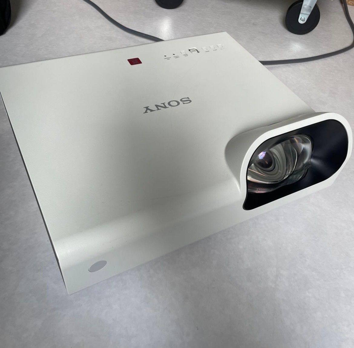 値下げ。SONY ソニー VPL-SW235 プロジェクター 映像 SONY プロジェクター VPL-SW235 動作品 短焦点 WXGA|Yahoo