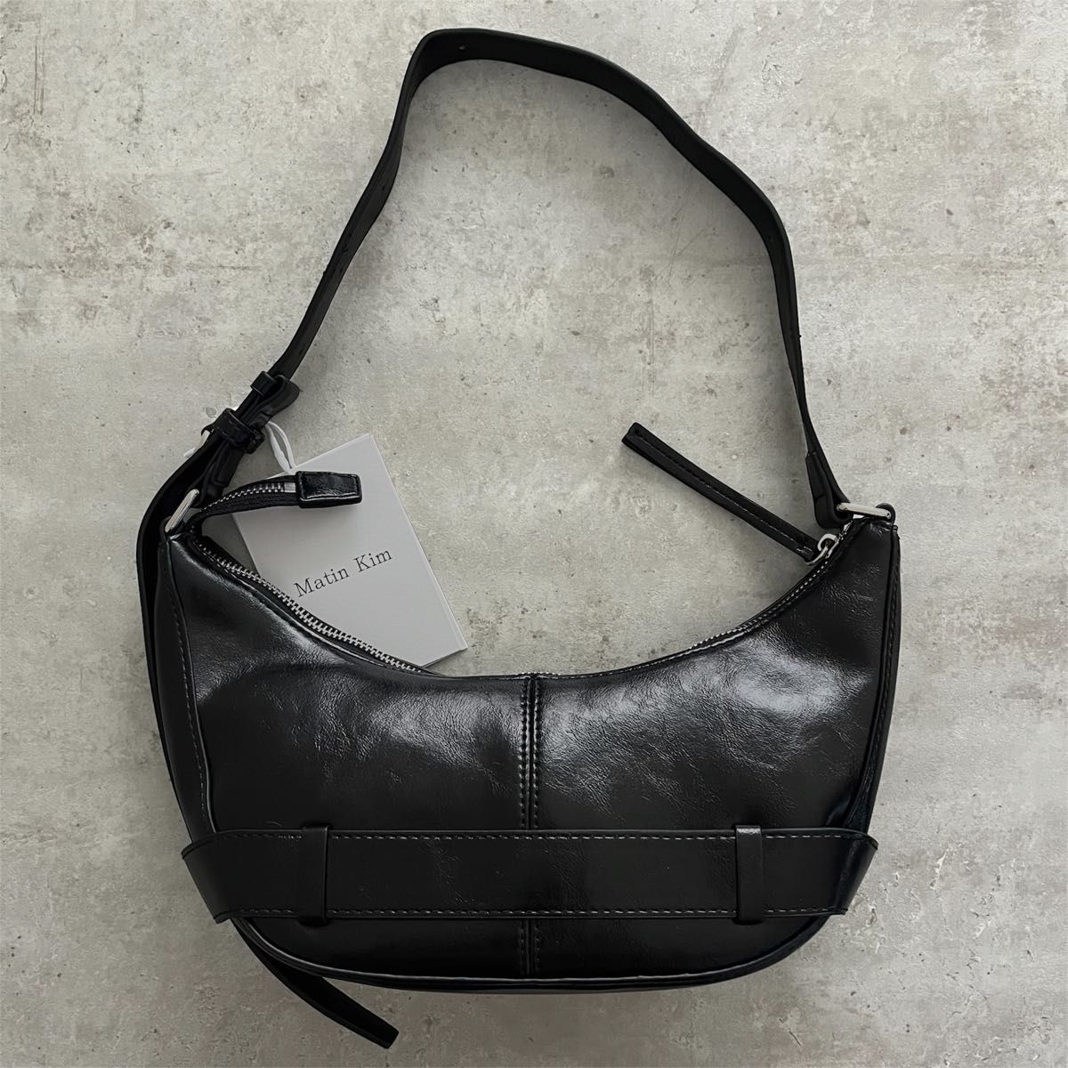 Matin Kim バッグ ハンドバッグ ショルダーバッグ ブラック 新品未使用】Matin Kim デザインショルダーバッグ ブラック