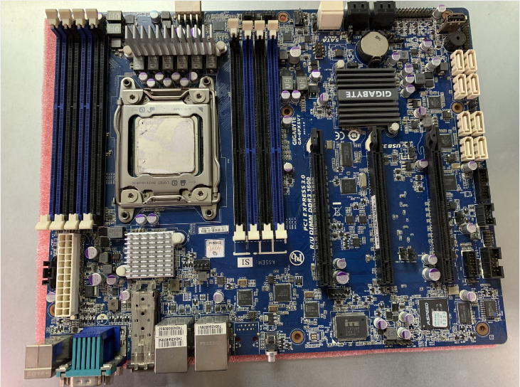 new goods . close GIGABYTE GA-6PXSVT motherboard Intel C602 LGA 2011 Xeon E5-2600V2/1600V2/2600/1600 ATX DDR3