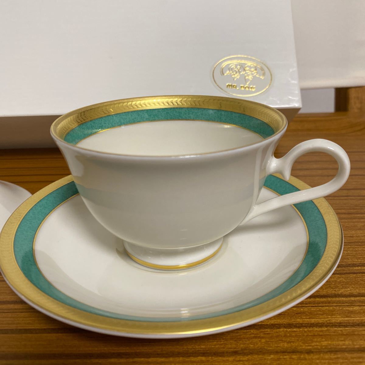 ミスターボス MR BOSS カップ ソーサー 菊紋 金彩 コーヒーカップ ペア