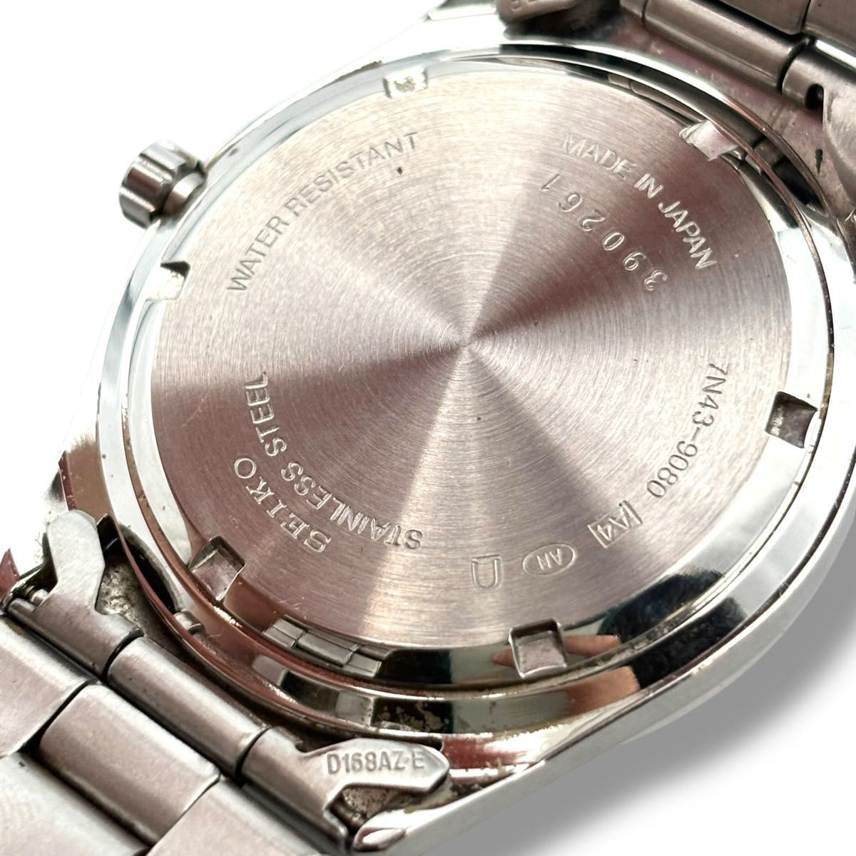 美品 SEIKO セイコー QZ 腕時計 白文字盤 動作確認済 稼働 SEIKO セイコー 腕時計 メンズ クオーツ QZ 白文字盤