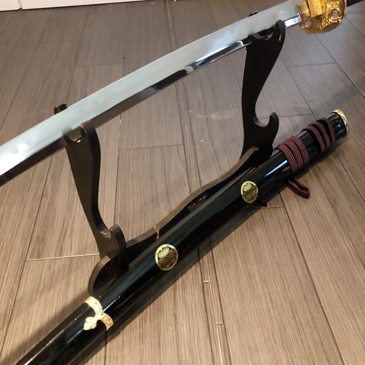 最高級模造刀 高級居合刀 優勢刃紋刀身 赤紫拵え 亜合金刀身 名刀 最高級模造刀 高級居合刀 優勢刃紋刀身 赤紫拵え 亜合金刀身