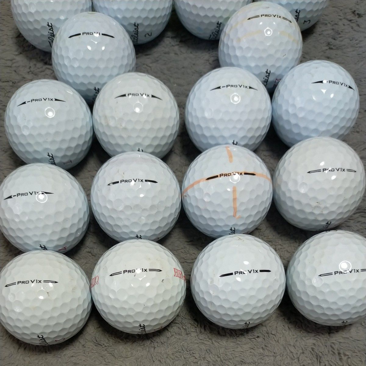 ゴルフボール☆ロストボール☆150球☆タイトリスト タイトリスト PRO V1・V1X 混合ロストボール 26球|Yahoo!フリマ