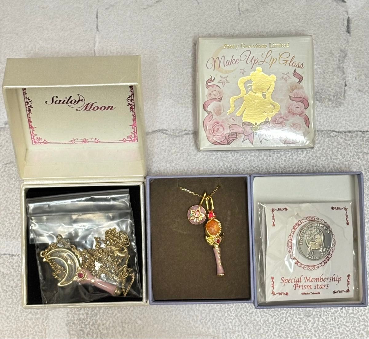 未使用品 セーラームーン ファンクラブ特典 まとめ売り セーラームーン ファンクラブ まとめ売り 会員証 冊子 付録 継続