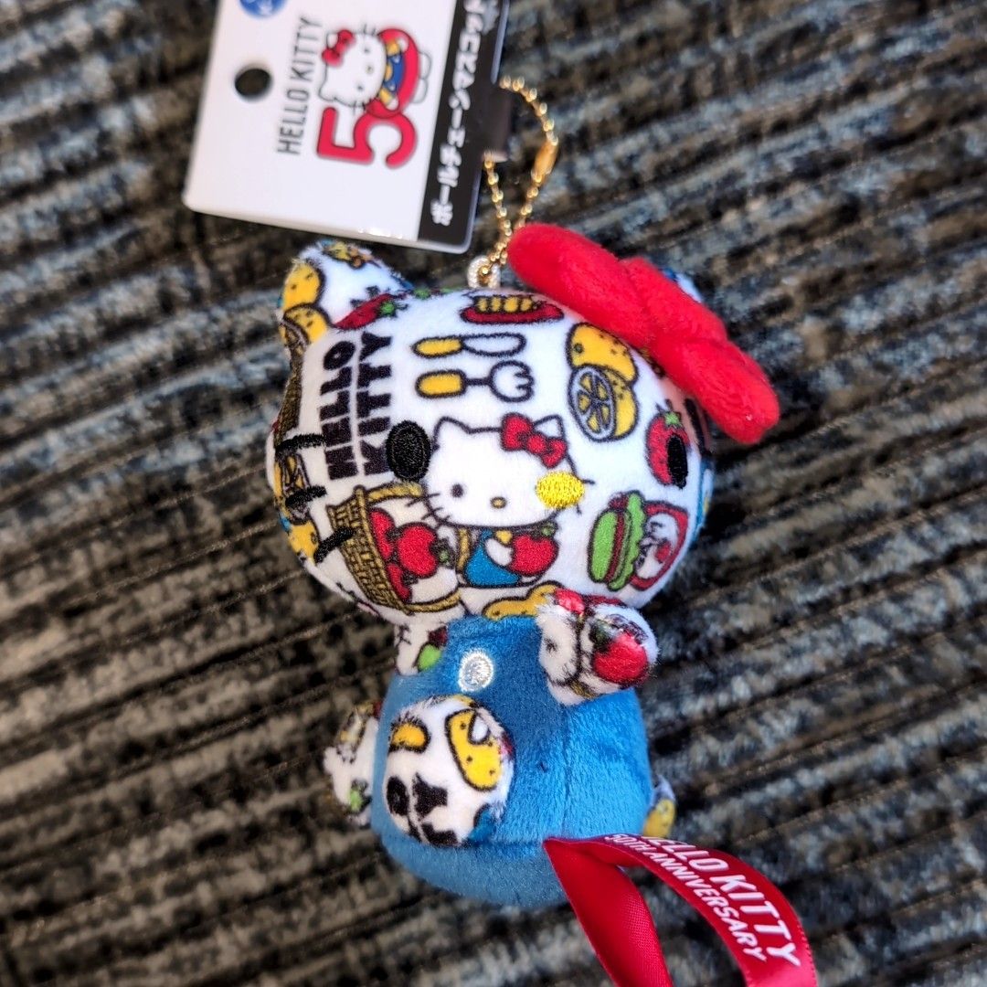 キティ カップ入り ボールチェーン マスコット 新品タグ付き】キティちゃん 50周年 ボールチェーン (カラフル