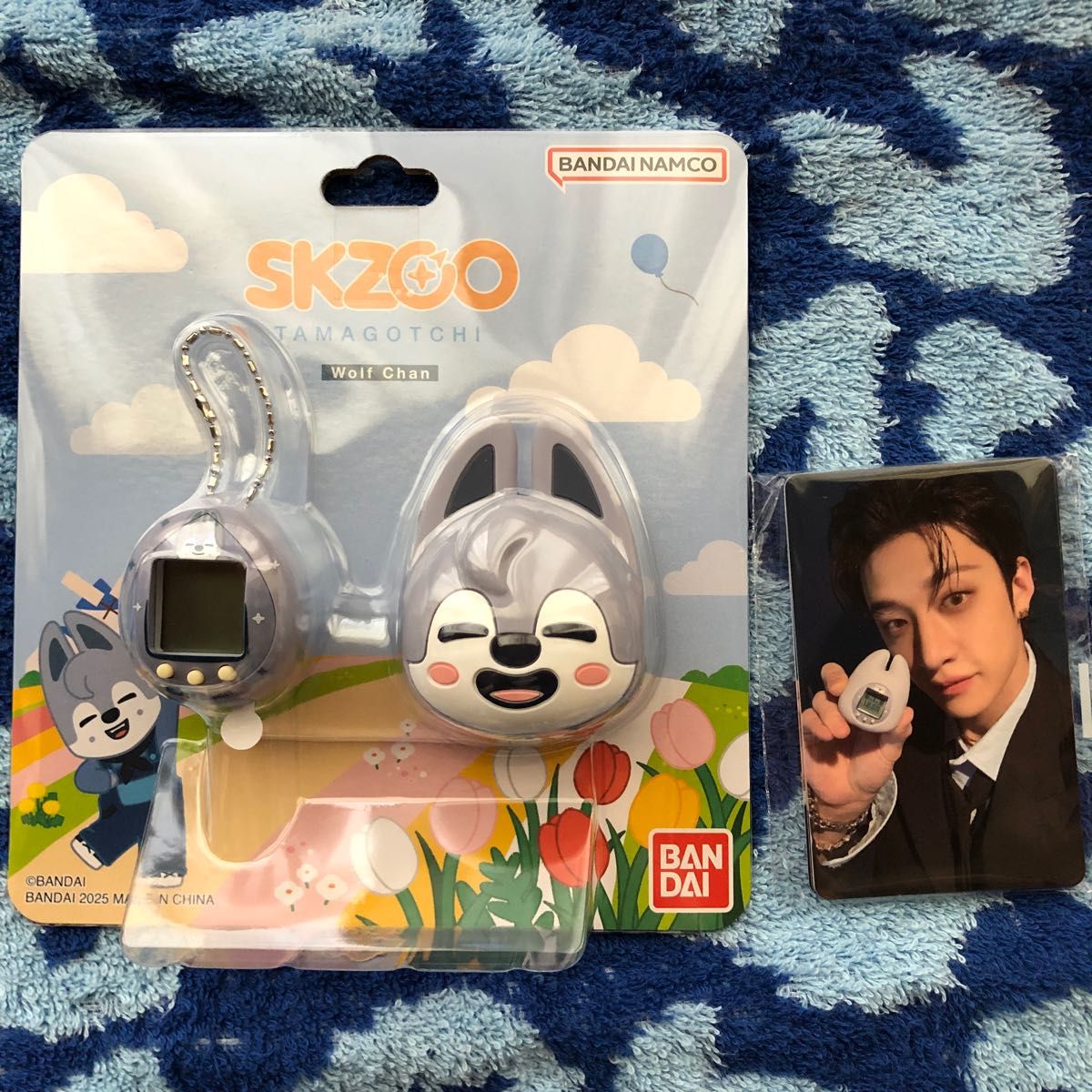 SKZOO ウルフチャン たまごっち トレカ8枚付き バンチャン スキズ ウルフチャンSKZOO たまごっち未開封 StrayKids バンチャン