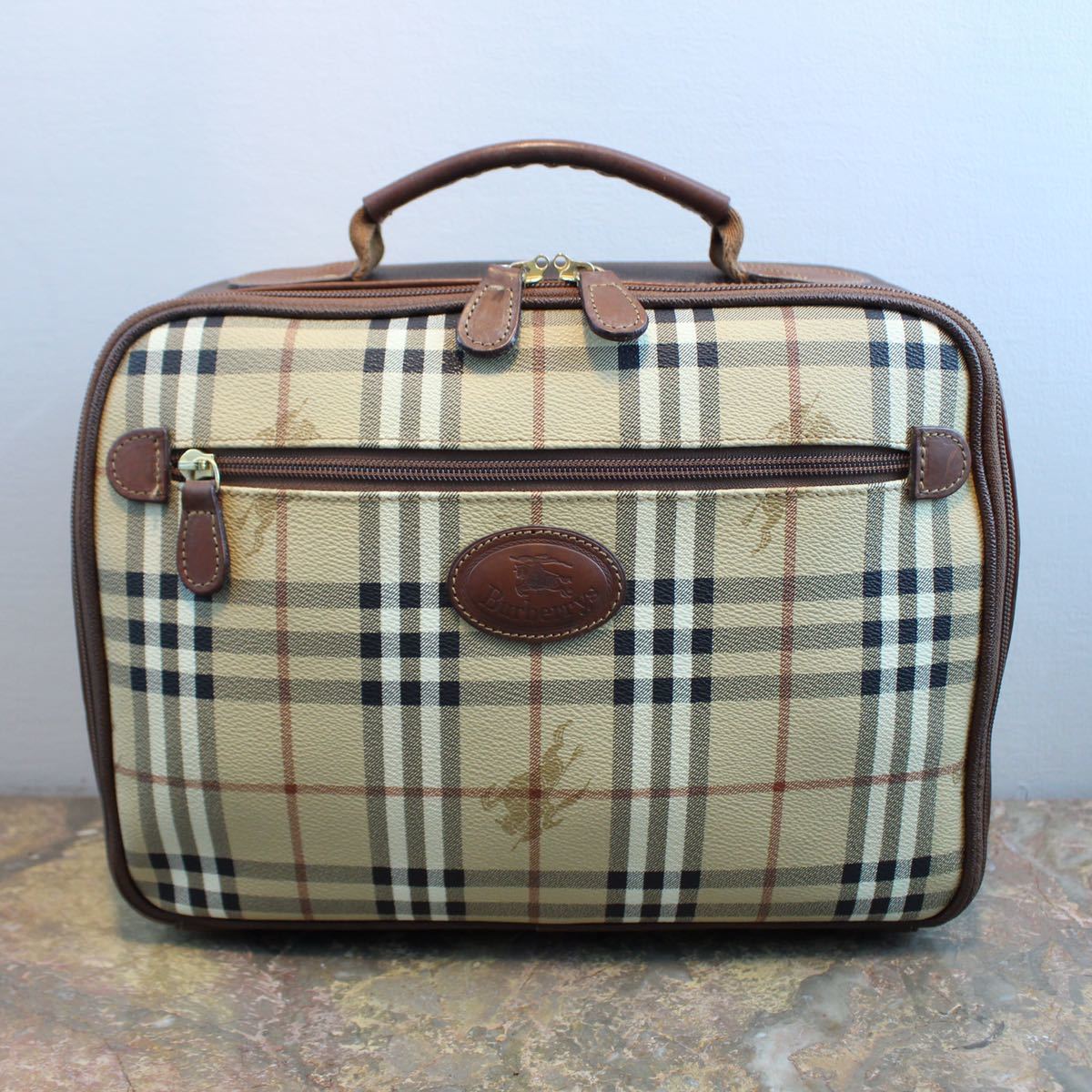 BURBERRYS CHECK PATTERNED HAND BAG MADE IN ITALY/ Burberry z в клетку ручная сумочка 