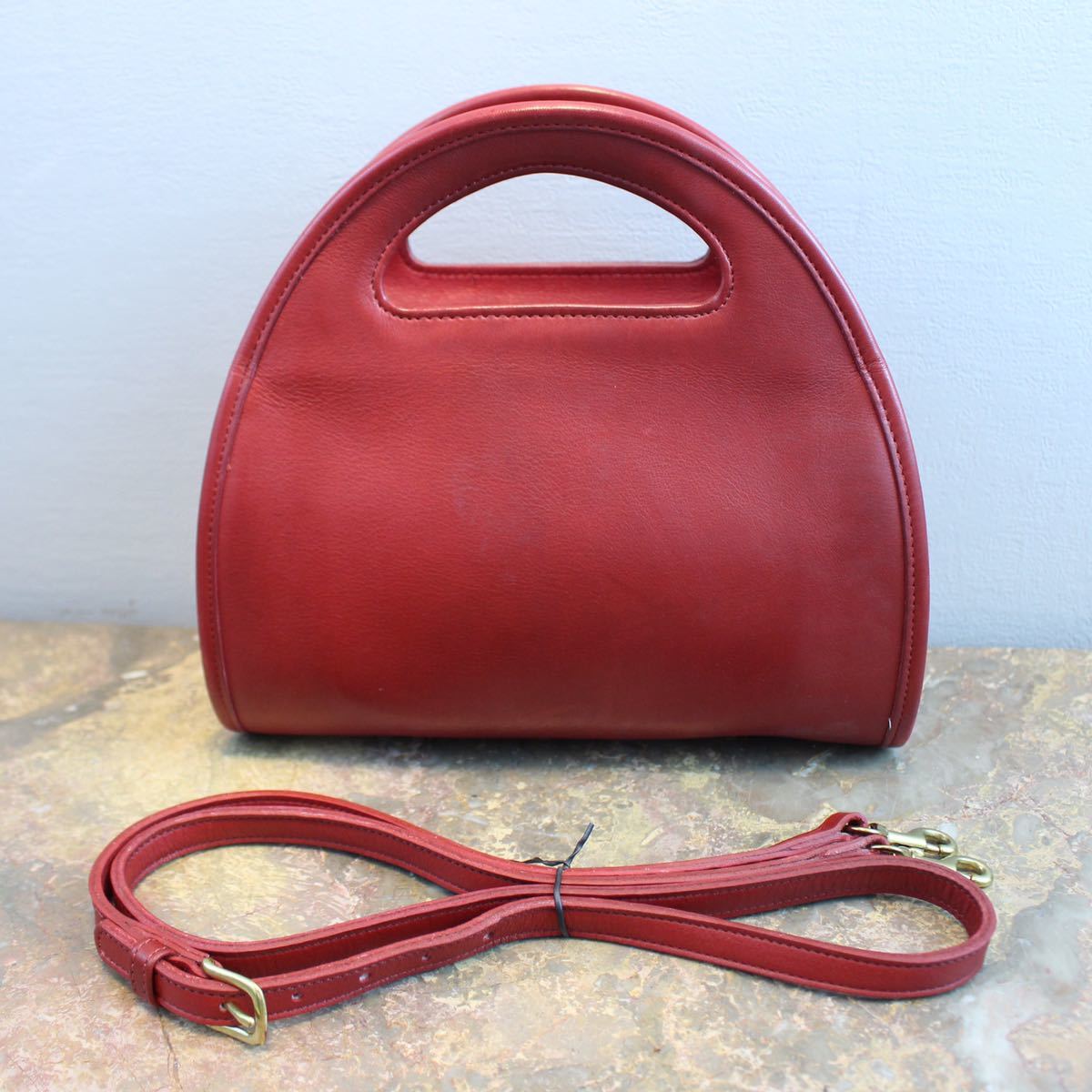 OLD COACH HALF MOON TYPE LEATHER 2WAY SHOULDER BAG MADE IN  USA/オールドコーチハーフムーン型レザー2wayショルダーバッグ