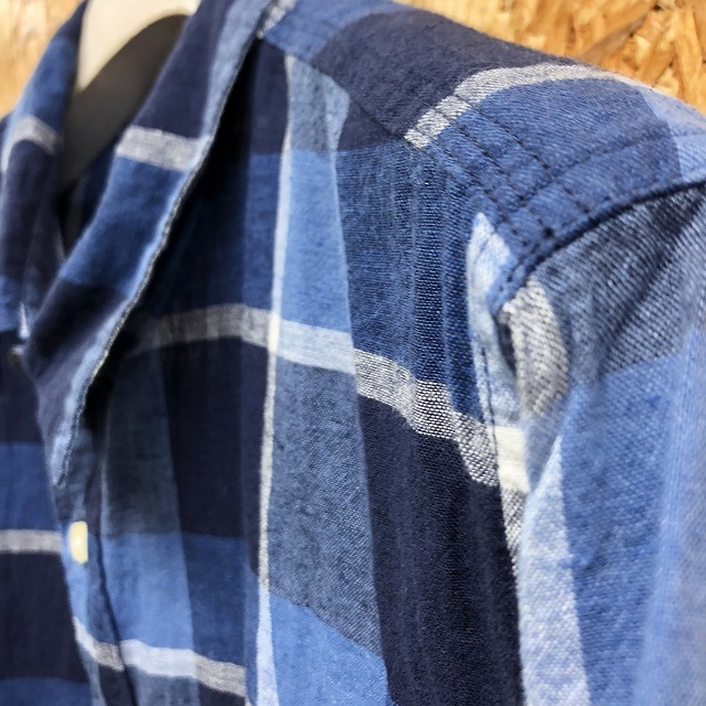ELKEX エルケクス M メンズ シャツ チェック柄 胸ポケット レギュラーカラー ラウンドテール 7分袖 綿×麻 ブルー×ネイビー×ホワイトの画像3