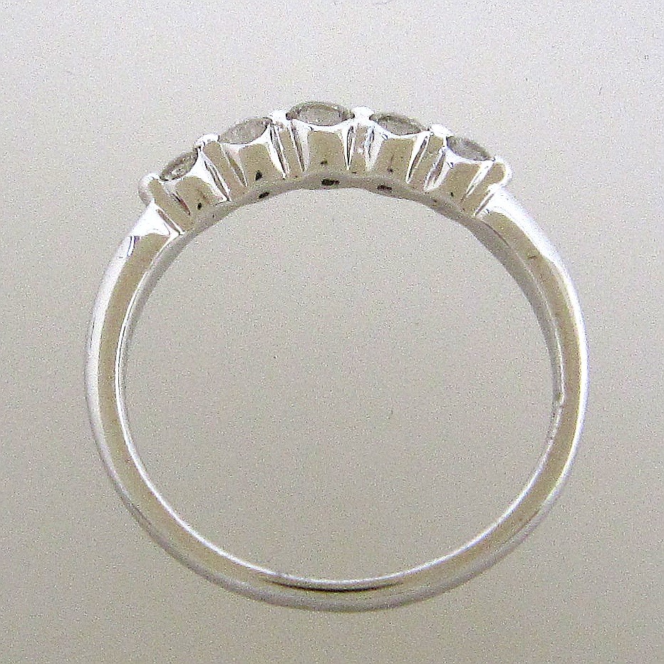 一文字】ダイヤモンド リング 指輪 プラチナ 0.3ct | maksgroup.co.in