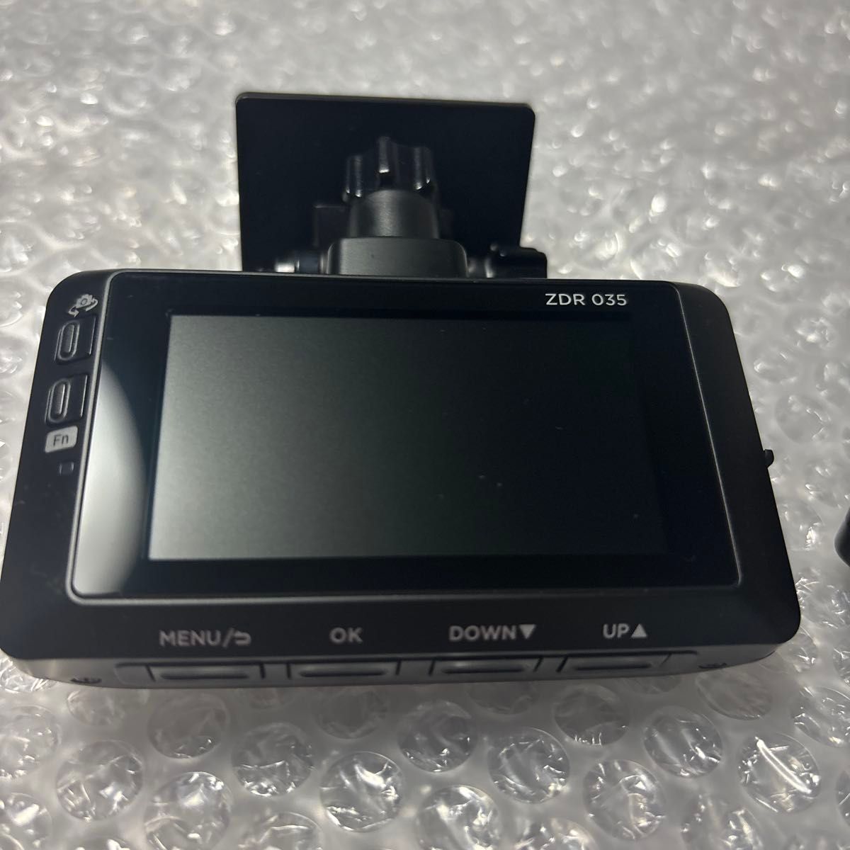 【新品】COMTEC ZDR035 ドライブレコーダー 前後2カメラ 箱傷あり 新品】COMTEC ZDR035 ドライブレコーダー 前後2カメラ 箱傷あり