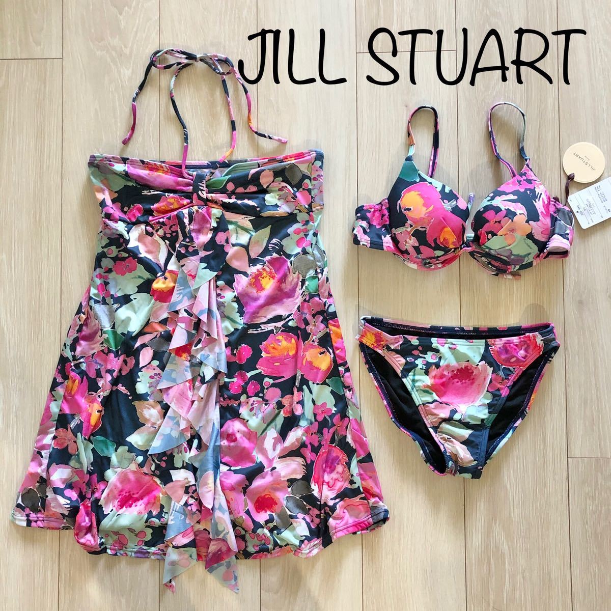 新品未使用JILLSTUARTの水着 3点セットスカート付き - 水着