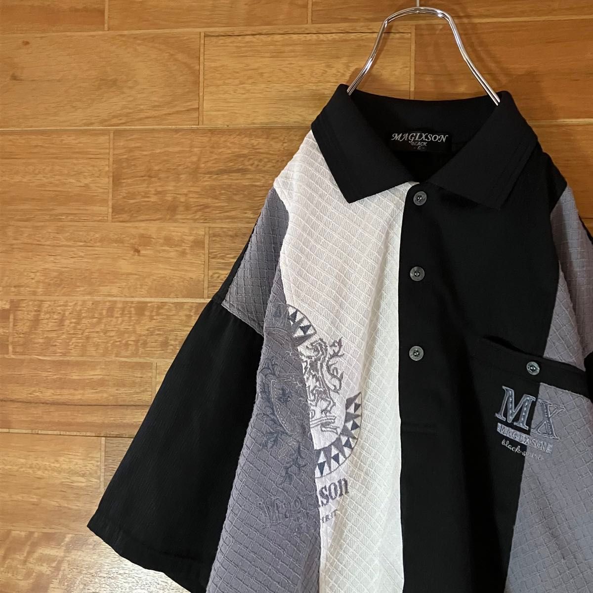 サマーニット メンズ 半袖ポロシャツ ヴィンテージ モノトーン ポロシャツ 柄シャツ サマーニット ハーフボタン 半袖 切替 刺繍