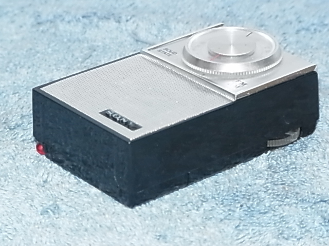 SONY 【2F-23 】 ラジオ鳴ります 中古現状扱い品 管理番号 SONY 【2F-23 】 ラジオ鳴ります 中古現状扱い品 管理番号