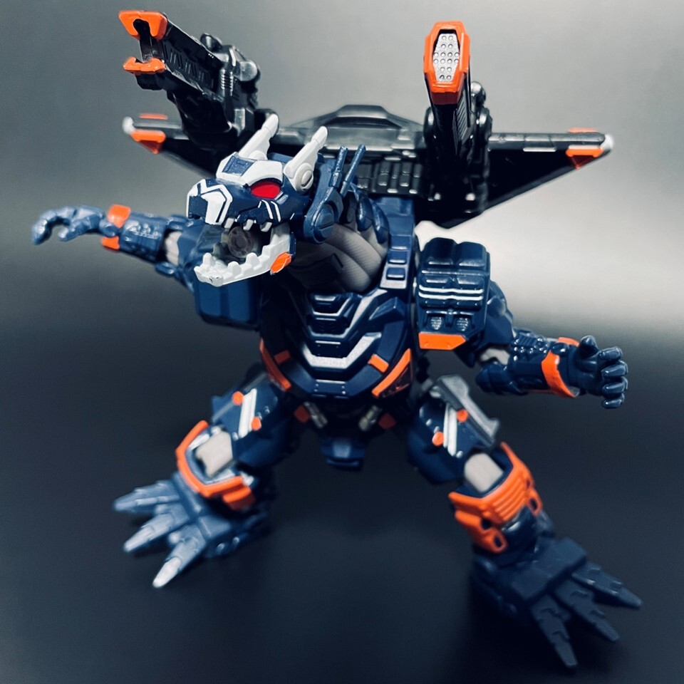 BANDAIウルトラアクションフィギュア ウルトラマンブレーザーに